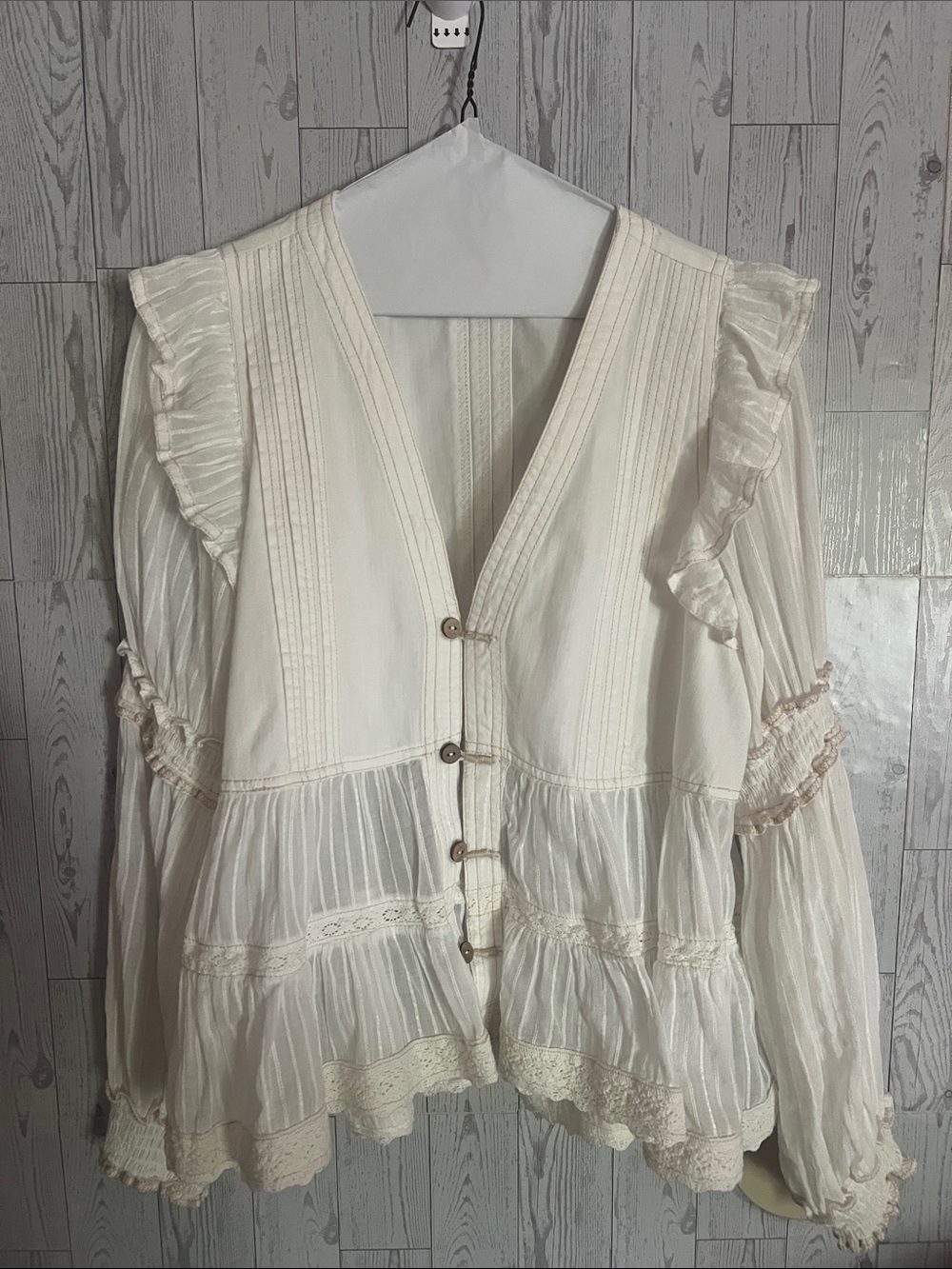 Pilcro Cream Ruffle Lace Button-Front Blouse